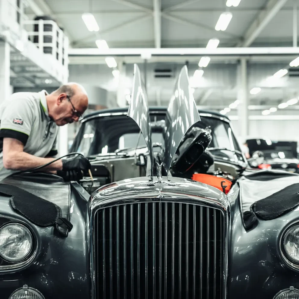 HOMEPAGE SERVICE BENTLEY LEUSDEN 