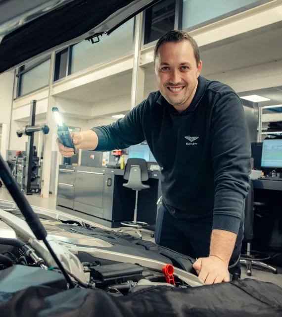 Yannick Vonk - Bentley Leusden