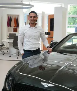 Portret Abdeslam Khaderi Bentley Leusden