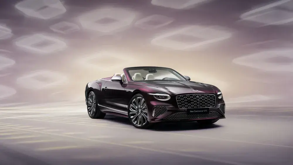 jpeg-Imagery_Continental GT Convertible Mulliner_25MY_New Continental GTC - Mulliner - Exterior Studio Image-3.jpg